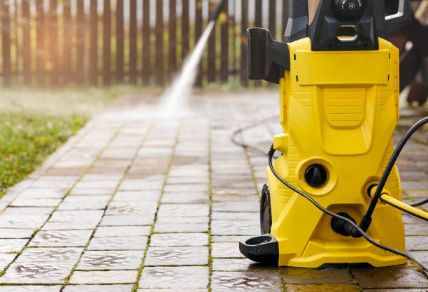 Best Driveway Cleaning and Restoration in Csar Chvez, TX